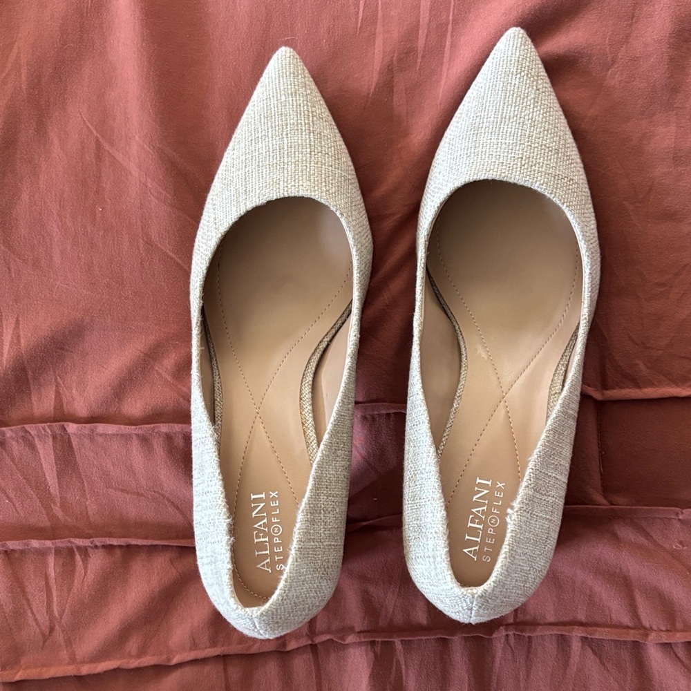 Alfani Women's Beige Tweed Block Heel